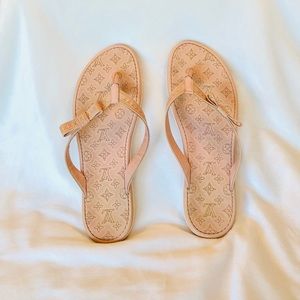 Authentic Louis Vuitton Women’s Thong Sandals